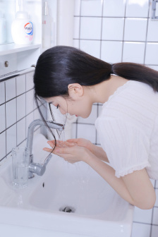 李丽珍影片